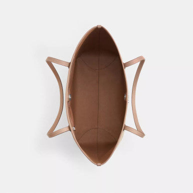 Coach City Tote Bag
In Signature Canvas