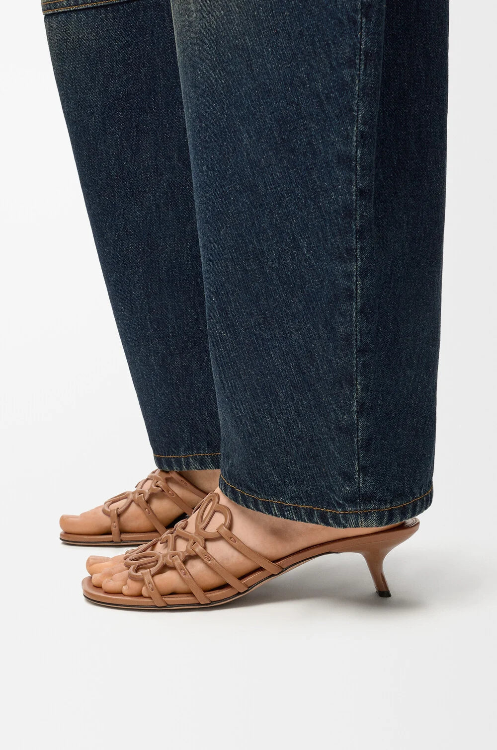 Loewe Petal Anagram slide in soft calfskin
