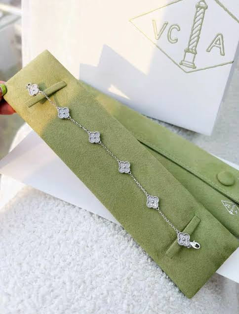 Van Cleef bracelet in silver