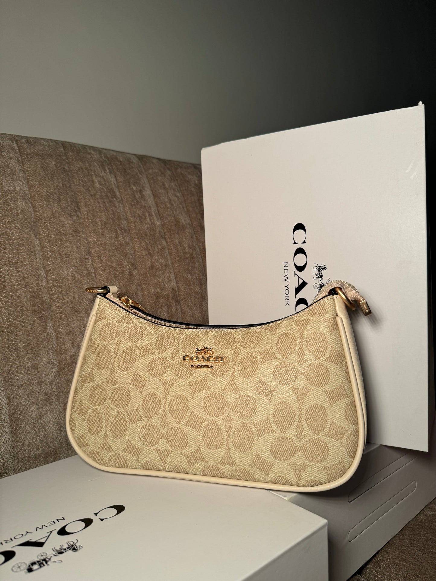Teri Beige