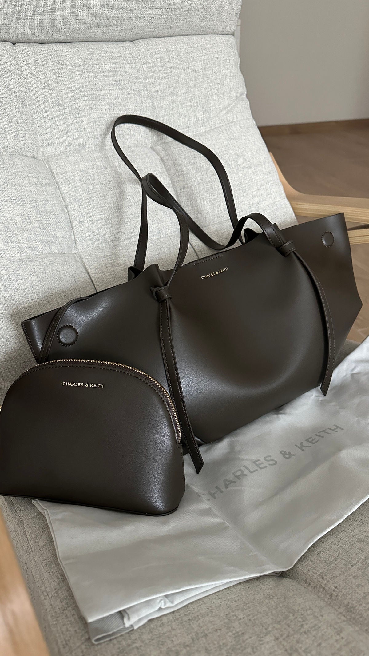 C&K Calla Tote Bag- coffee
