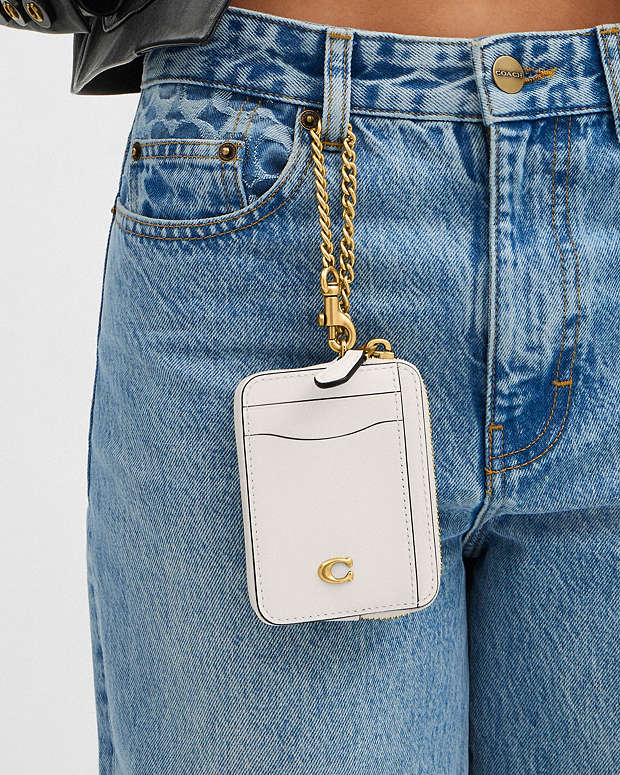 COACH® | Essential Chain Card Case chalk