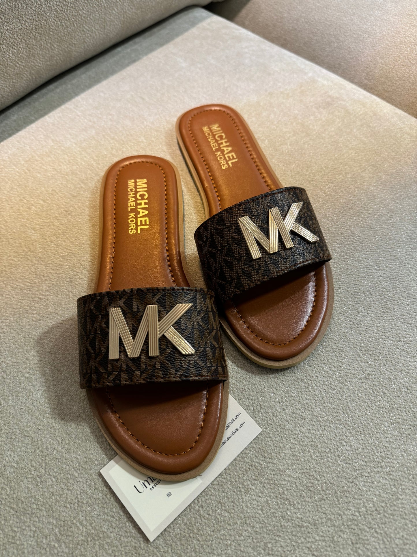 MK slides signature canvas brown