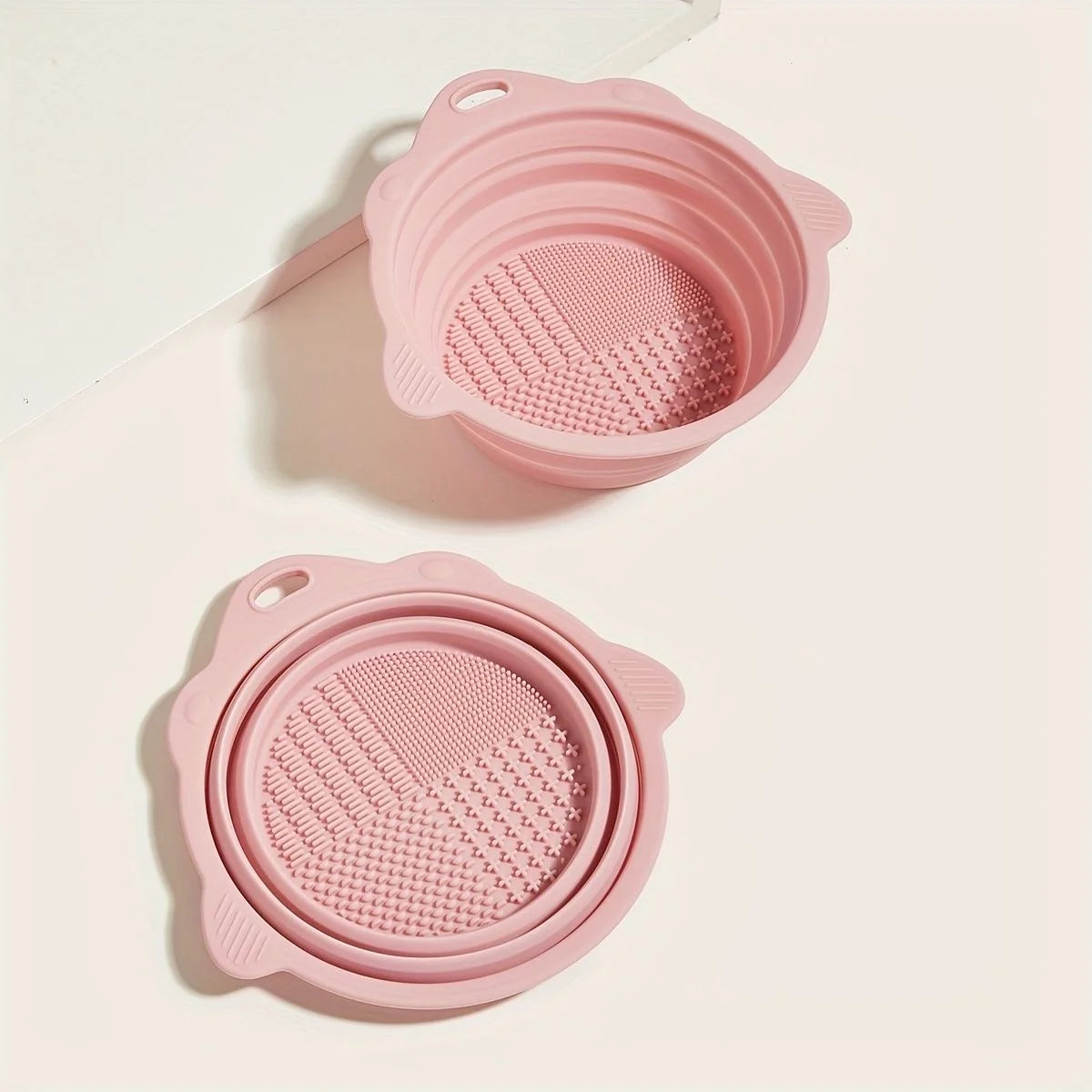 Foldable Makeup brush cleaning bowl