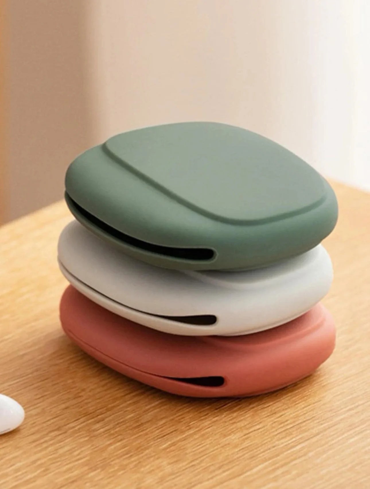 Mini storage silicone pouch